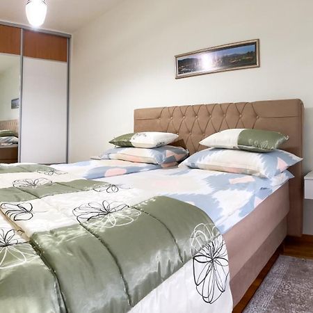 Chic Sarajevo Tower - Prime Spot Apartment ภายนอก รูปภาพ
