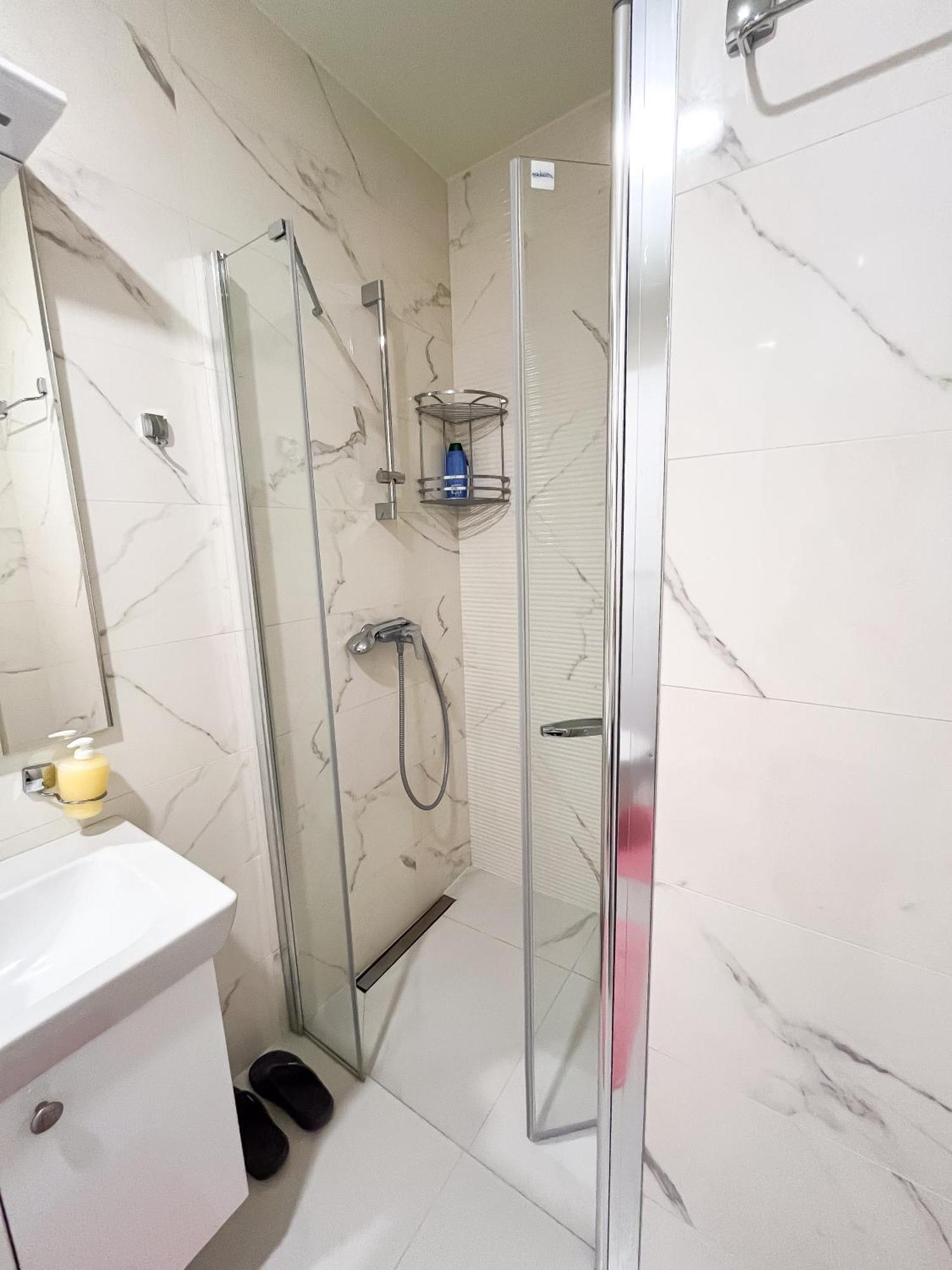 Chic Sarajevo Tower - Prime Spot Apartment ภายนอก รูปภาพ